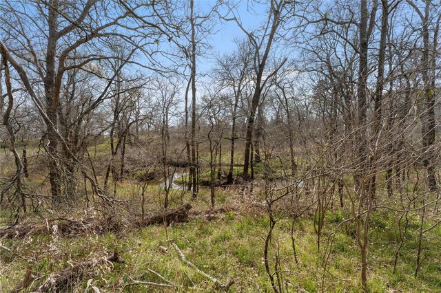 Tract 4 Cr 117, Hungerford, TX 77448