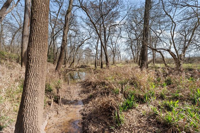 Tract 4 Cr 117, Hungerford, TX 77448