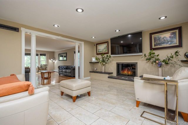 3 Tor Terrace, New City, NY 10956