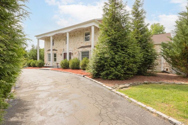 3 Tor Terrace, New City, NY 10956