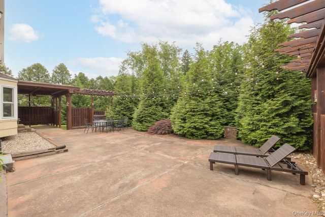 3 Tor Terrace, New City, NY 10956