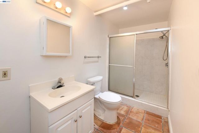 534 Adams St, Albany, CA 94706