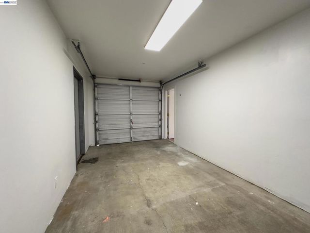 534 Adams St, Albany, CA 94706