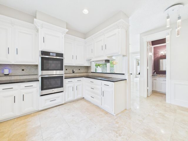 702 Daria Court, Houston, TX 77079