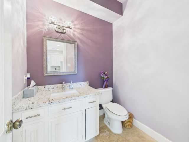 702 Daria Court, Houston, TX 77079