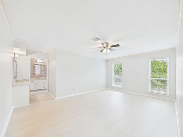 702 Daria Court, Houston, TX 77079