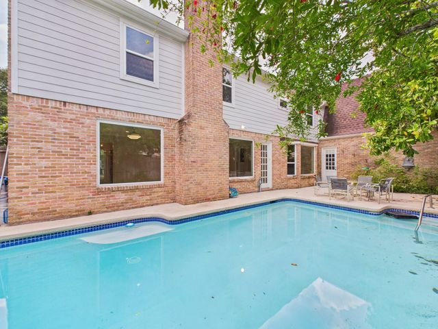 702 Daria Court, Houston, TX 77079