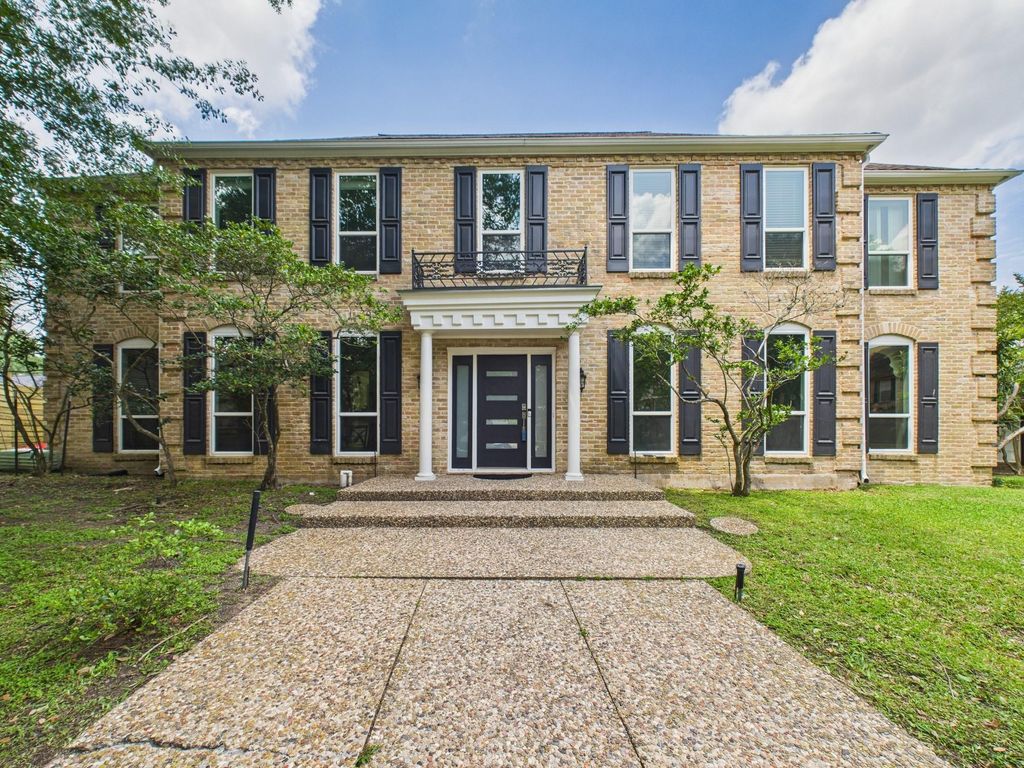 702 Daria Court, Houston, TX 77079