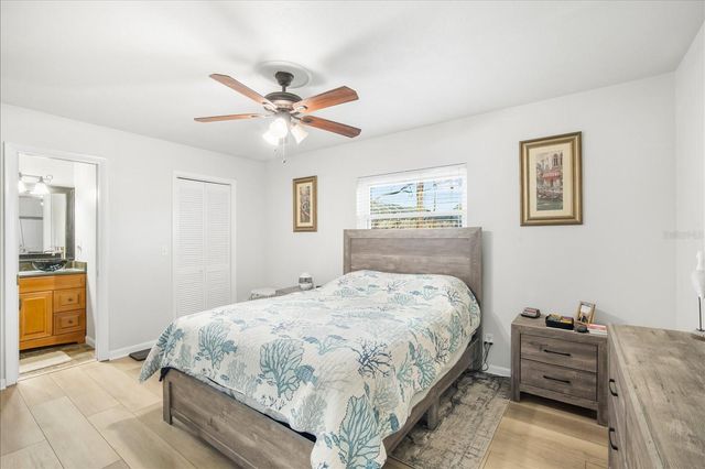 1016 LADY GUINEVERE DRIVE, Valrico, FL 33594