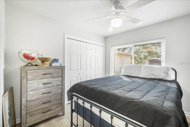 1016 LADY GUINEVERE DRIVE, Valrico, FL 33594