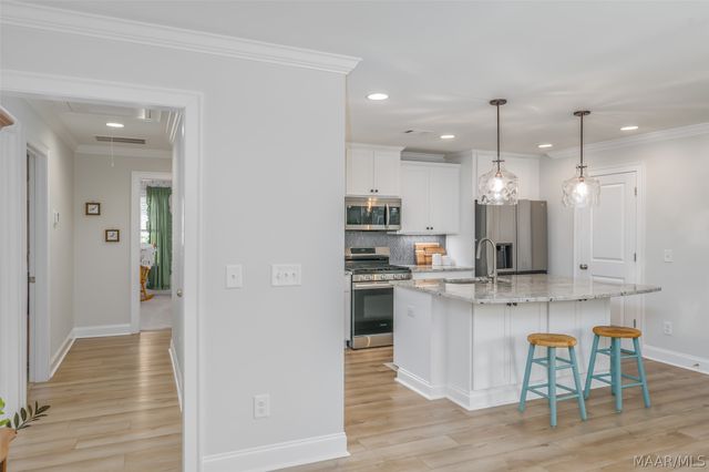 738 Harbin Drive, Prattville, AL 36066