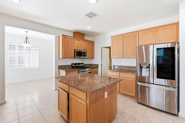 3811 Black Butte Rd, West Sacramento, CA 95691