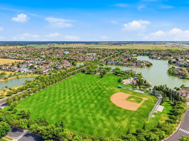 3811 Black Butte Rd, West Sacramento, CA 95691
