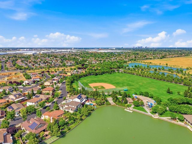3811 Black Butte Rd, West Sacramento, CA 95691