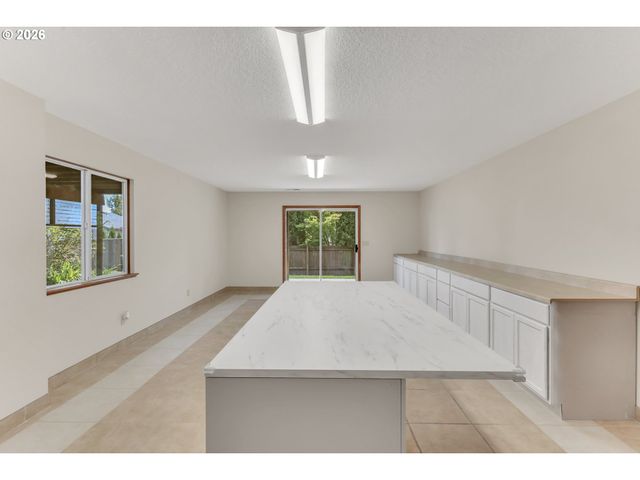 524 BALLAD Ln, Forest Grove, OR 97116