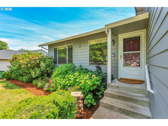 524 BALLAD Ln, Forest Grove, OR 97116