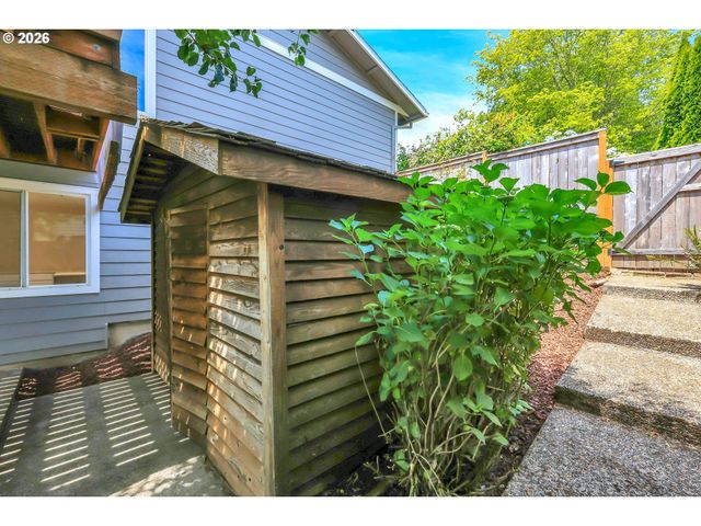 524 BALLAD Ln, Forest Grove, OR 97116