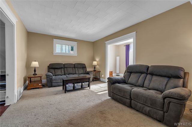 180 Rossler Avenue, Cheektowaga, NY 14206