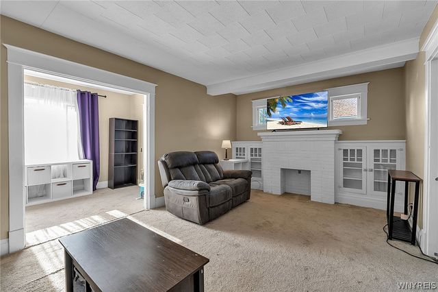 180 Rossler Avenue, Cheektowaga, NY 14206