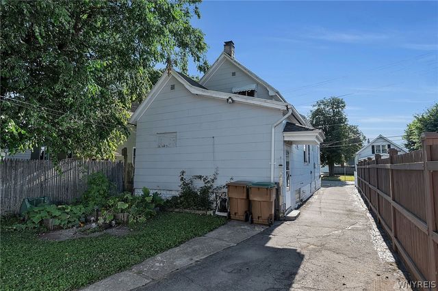 180 Rossler Avenue, Cheektowaga, NY 14206