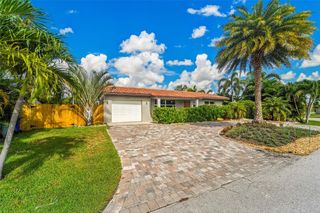 240 SE 15th Ave, Pompano Beach, FL 33060