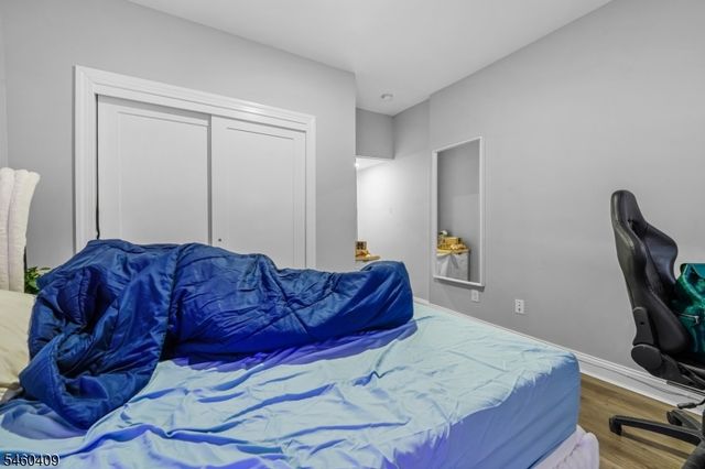 130 Garfield Ave, Lodi Boro, NJ 07644