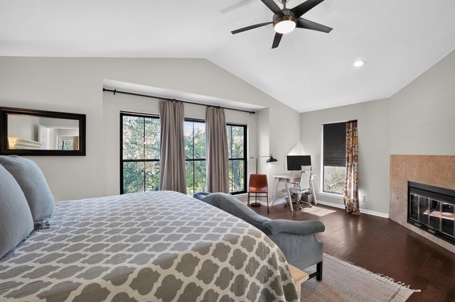 1911 Stoneridge RD, Austin, TX 78746