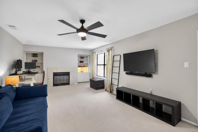 1911 Stoneridge RD, Austin, TX 78746