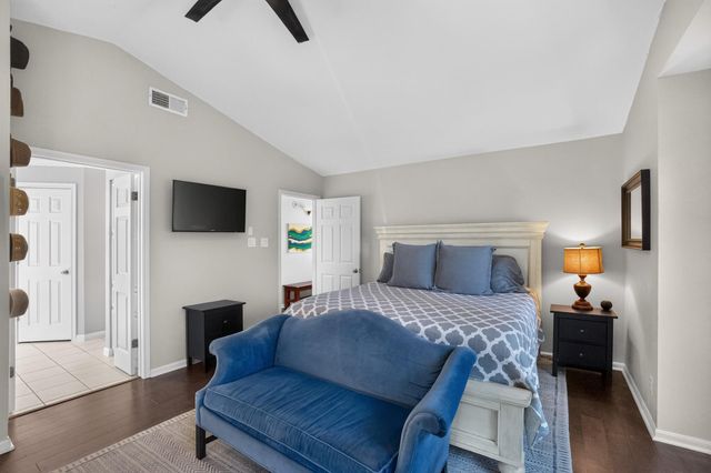 1911 Stoneridge RD, Austin, TX 78746