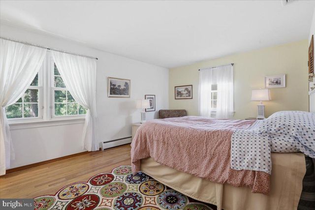 14 MANSFIELD RD, Ewing, NJ 08628