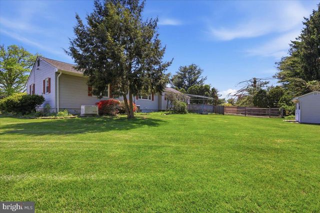 14 MANSFIELD RD, Ewing, NJ 08628