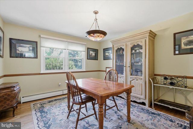 14 MANSFIELD RD, Ewing, NJ 08628