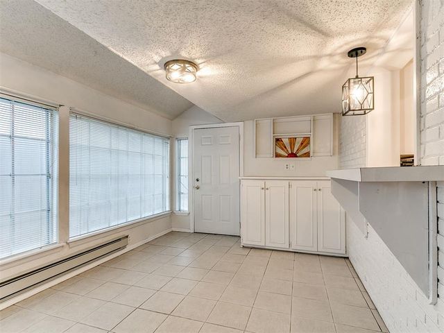 2633 N Sterling Avenue, Oklahoma City, OK 73127