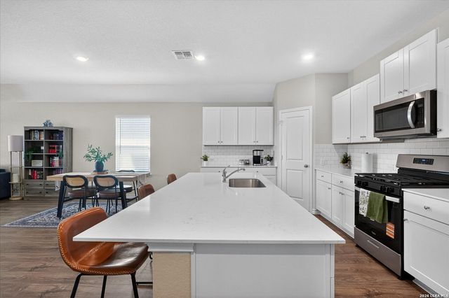 5622 HARTLEY HOME, San Antonio, TX 78245