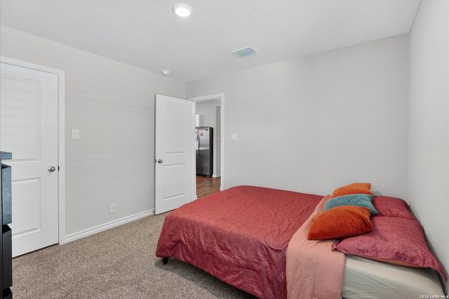 5622 HARTLEY HOME, San Antonio, TX 78245