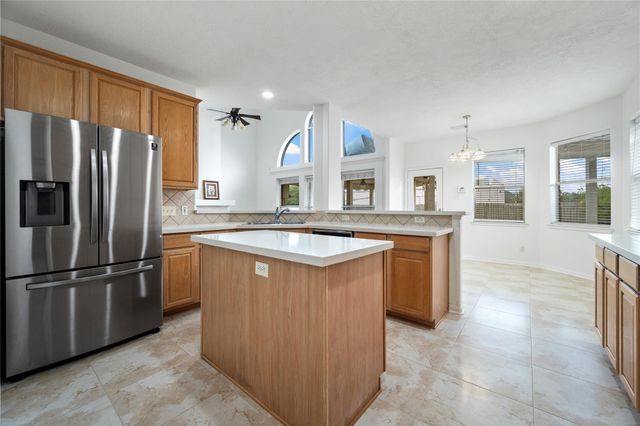 4230 Waterwood Drive, Baytown, TX 77521