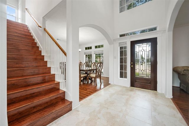 4230 Waterwood Drive, Baytown, TX 77521
