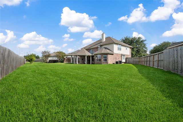 4230 Waterwood Drive, Baytown, TX 77521