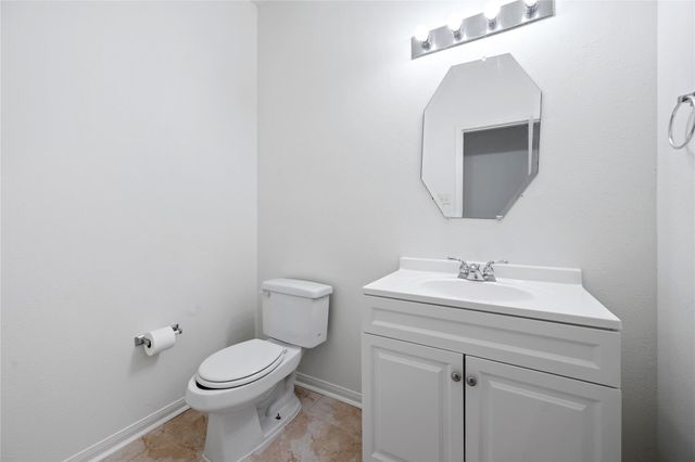 4230 Waterwood Drive, Baytown, TX 77521