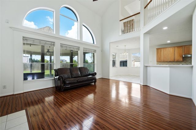 4230 Waterwood Drive, Baytown, TX 77521