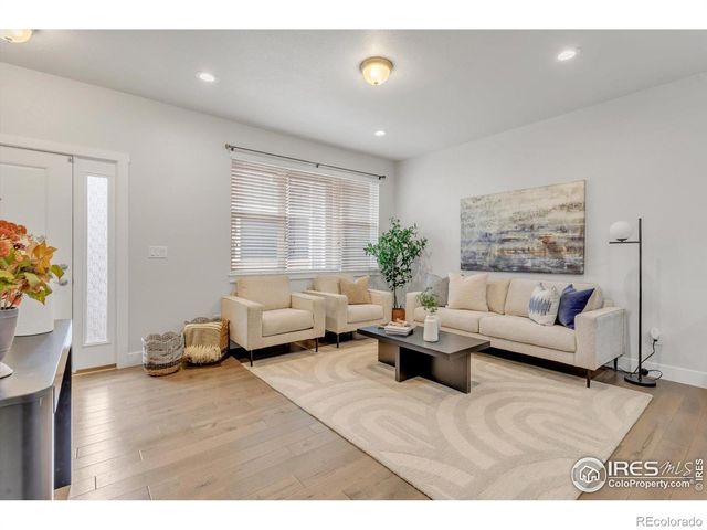 709 Robert Street, Longmont, CO 80503