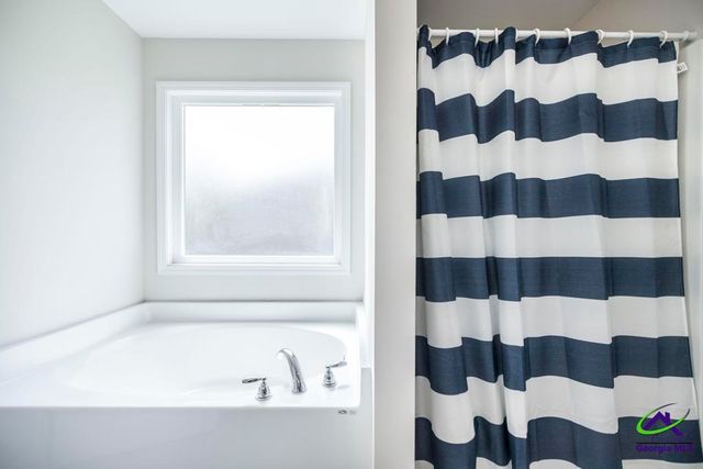 210 Gibson Circle, Kathleen, GA 31047