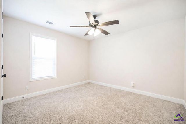 210 Gibson Circle, Kathleen, GA 31047