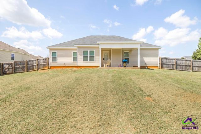 210 Gibson Circle, Kathleen, GA 31047