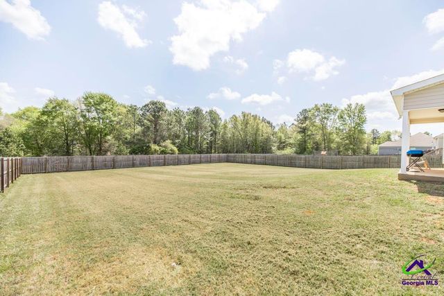 210 Gibson Circle, Kathleen, GA 31047