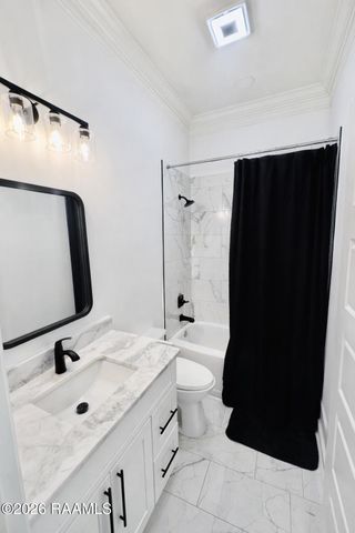 1010 Angelwood Circle, Breaux Bridge, LA 70517