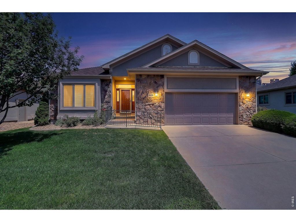 1526 64th Ave Ct, Greeley, CO 80634