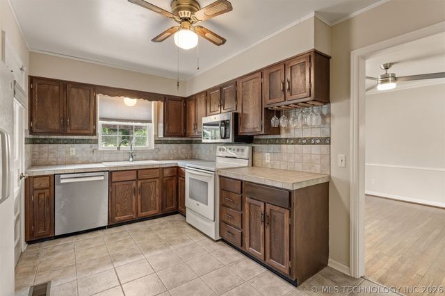 733 S Pittsburg Avenue, Tulsa, OK 74112