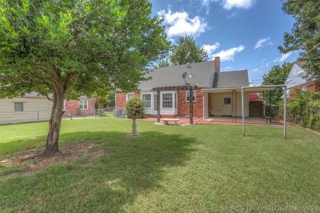 733 S Pittsburg Avenue, Tulsa, OK 74112