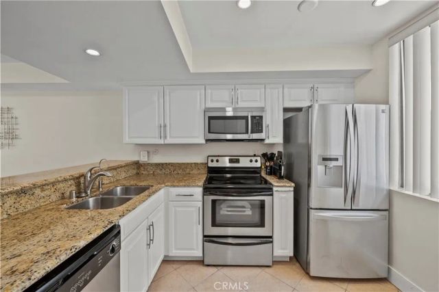 17809 Margate, Encino, CA 91316